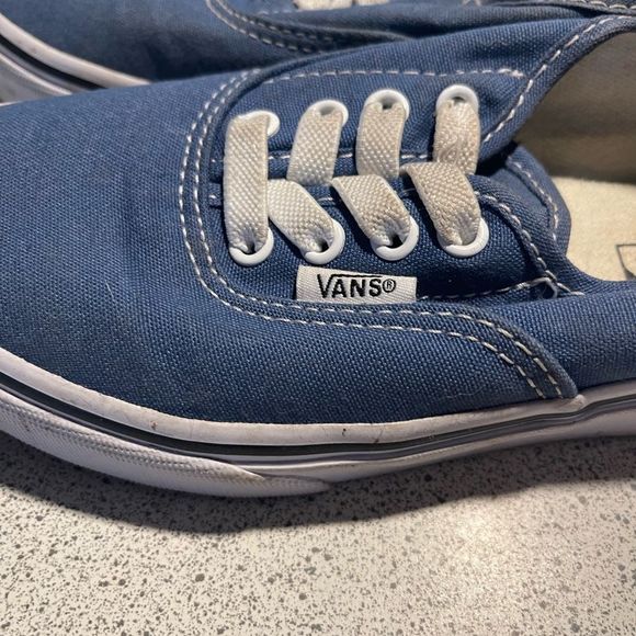 Vans slip on blue shoes size 2 - Picture 4 of 6